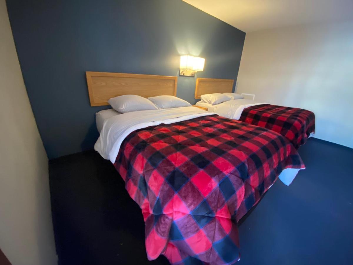 Lumberjack Inn Hayward Esterno foto